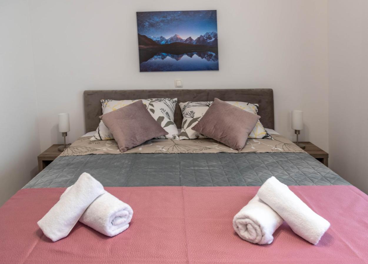 Apartmani Dalmacija Drage Extérieur photo